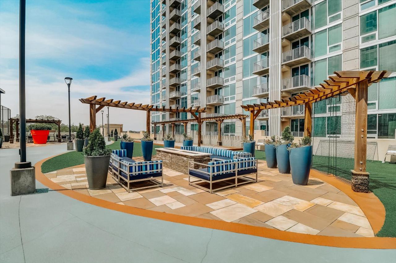 Frontdesk Skyhouse Apts Uptown Charlotteアパートメント エクステリア 写真
