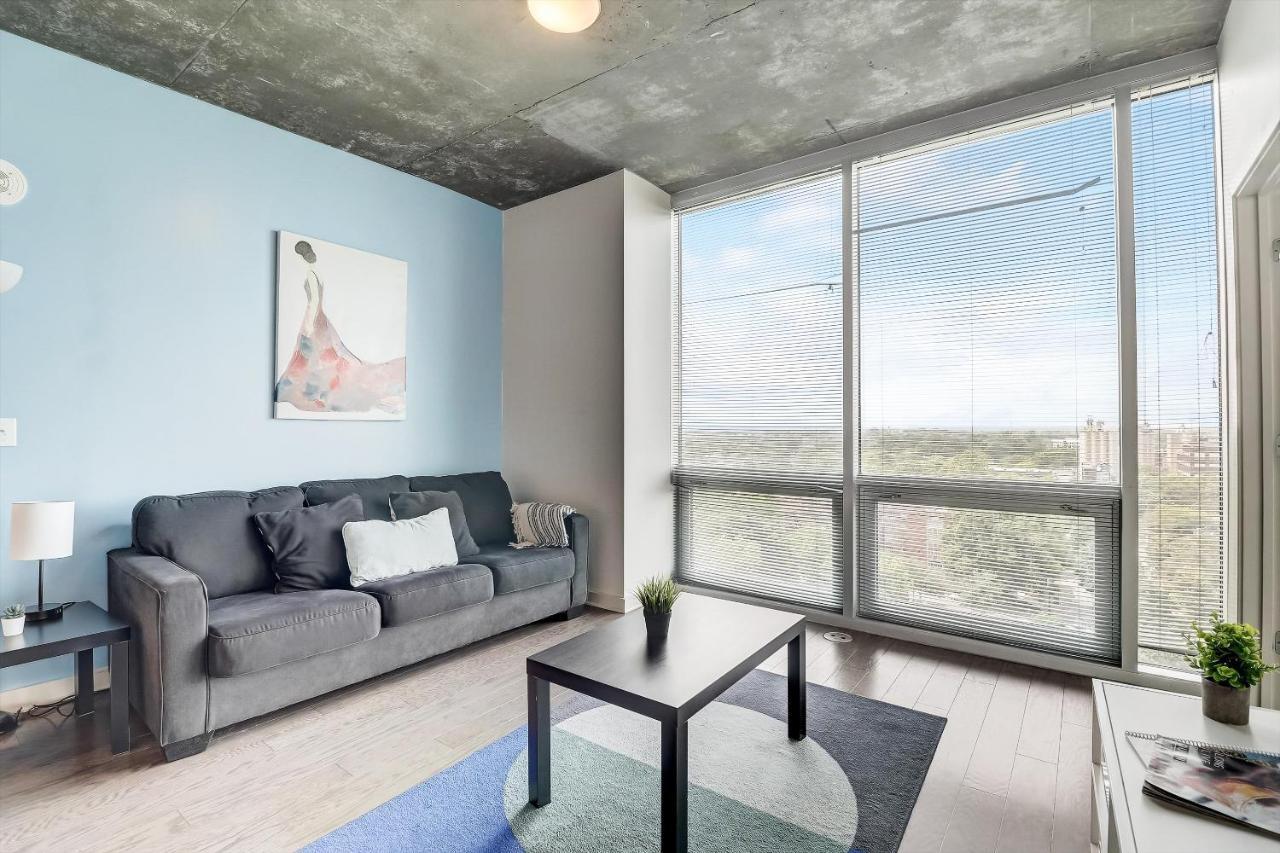 Frontdesk Skyhouse Apts Uptown Charlotteアパートメント 部屋 写真
